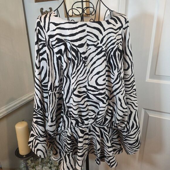FLYING TOMATO Women's Zebra‎ Dolman Sleeve Peplum Top Size Large Retro Glamorous - Picture 4 of 7
